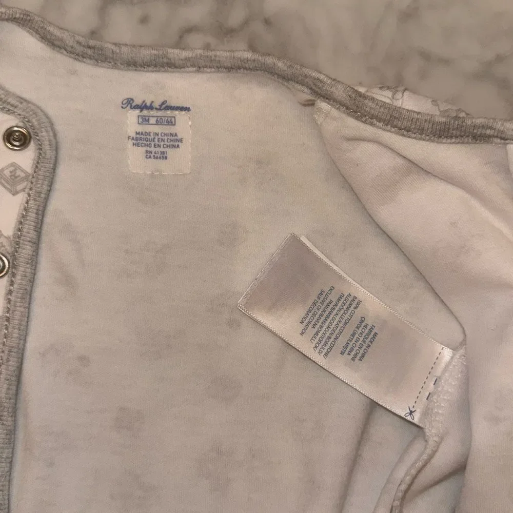 RALPH LAUREN POLO CLASSIC BEAR White & Gray Footie 3M